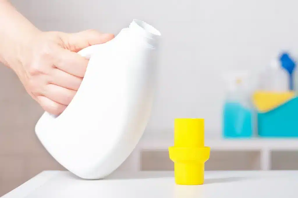 imgi 5 Liquid dish soap and surface cleaner bottling
